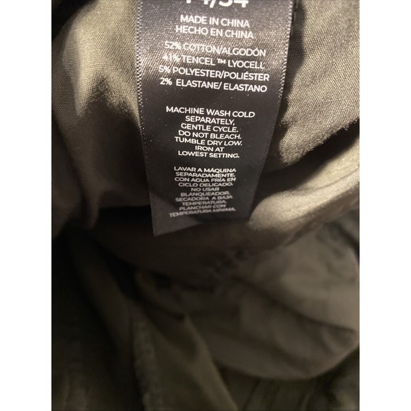 Well Worn Women's Olive Green High Rise Tencel‎ Blend Cargo Pant,  Size 14/34 - Picture 8 of 8